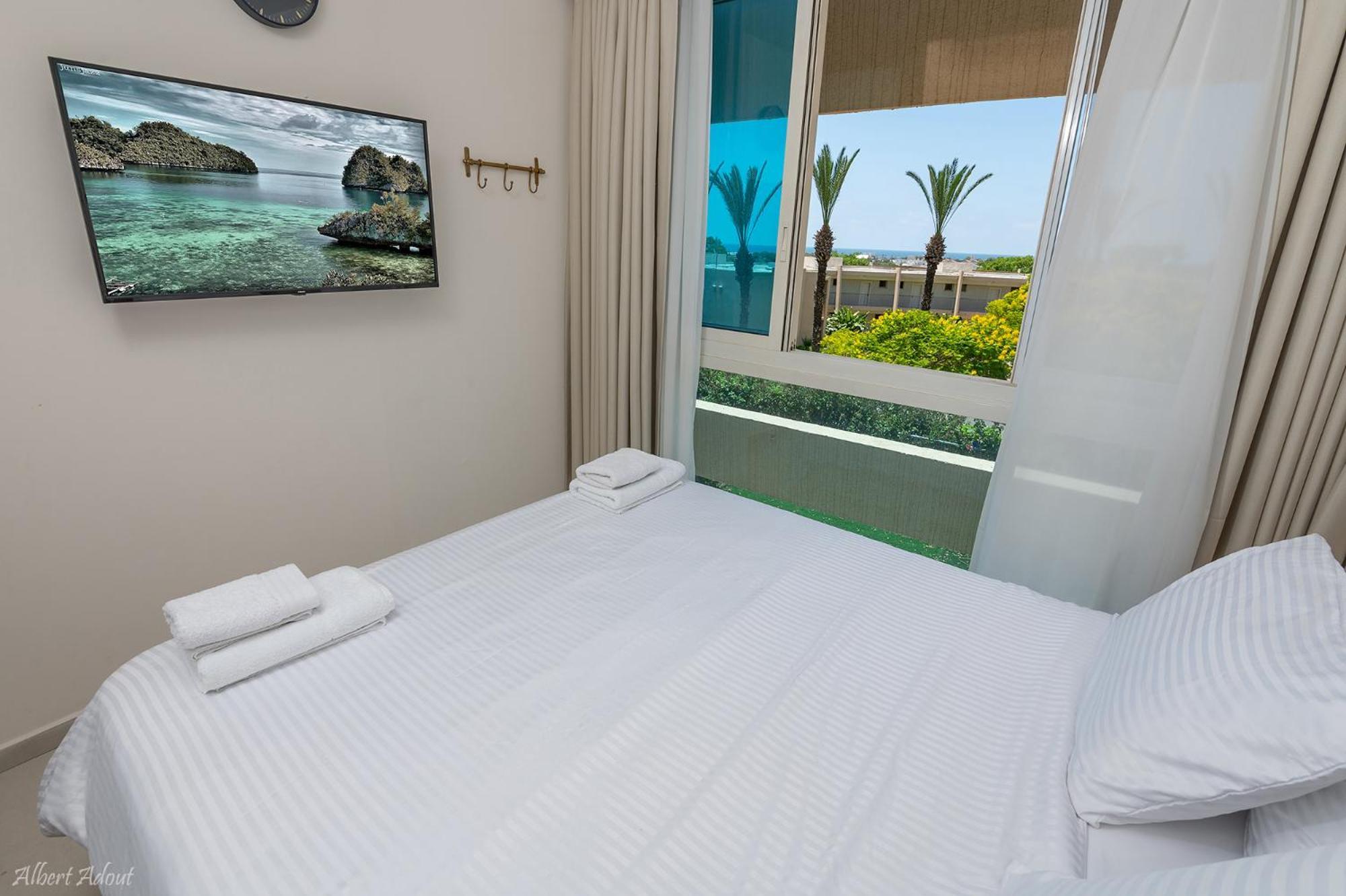 Mina'S Suites - קיסריה Esterno foto