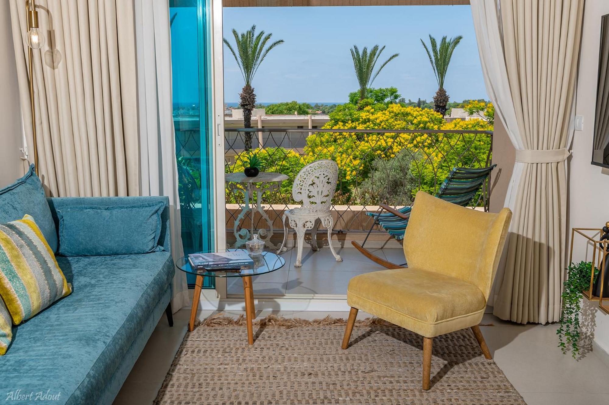 Mina'S Suites - קיסריה Esterno foto